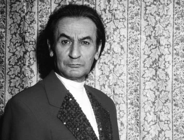 Ο Πέτρος Ξεκούκης μιλάει για το Σωτήρη Μουστάκα: «Εκμυστηρεύτηκε πρώτα σ’ εμένα ότι έχει καρκίνο» (φωτό)